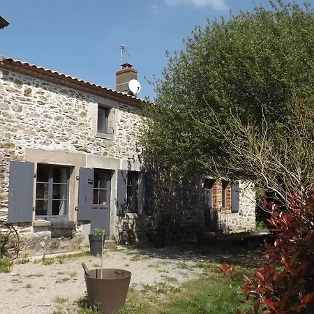 Les Fees - 6 Personnes Maxi 別荘